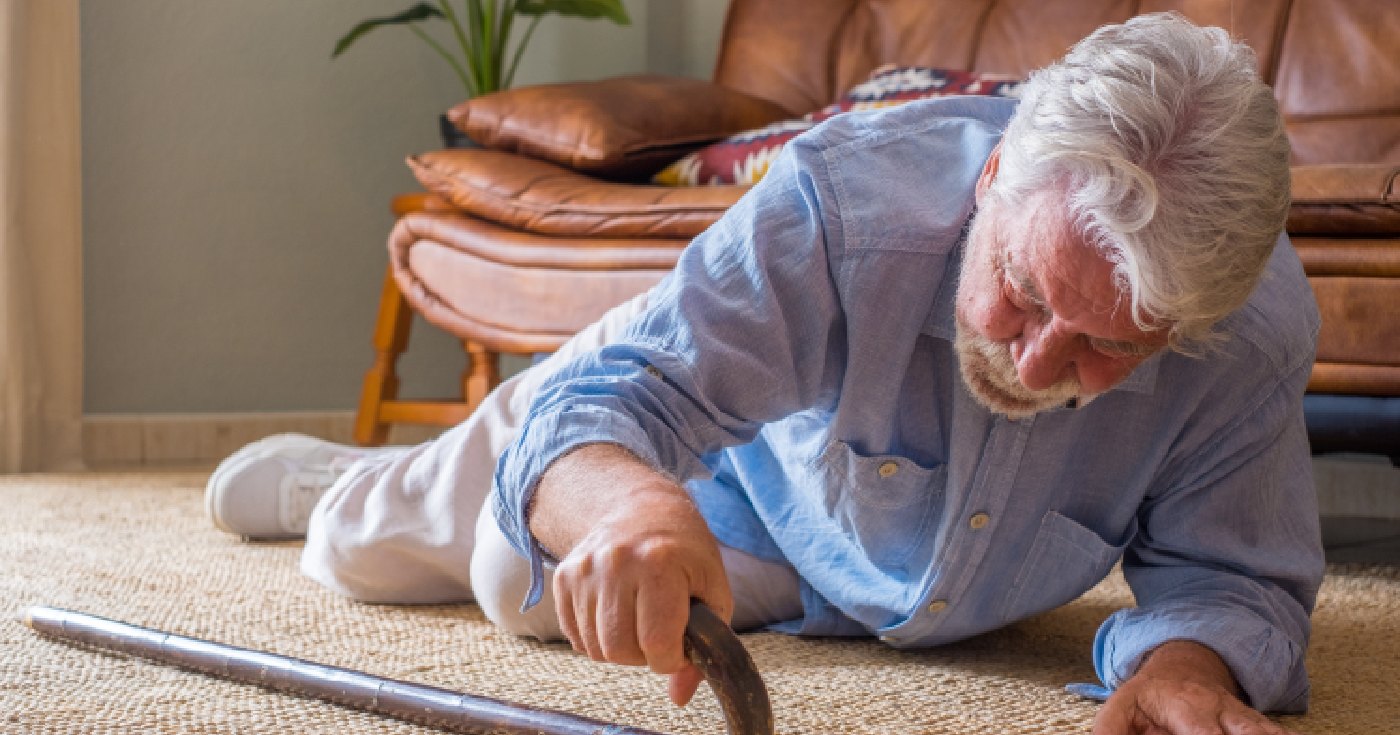 Prevención de caídas en adultos mayores: Estrategias para un envejecimiento seguro